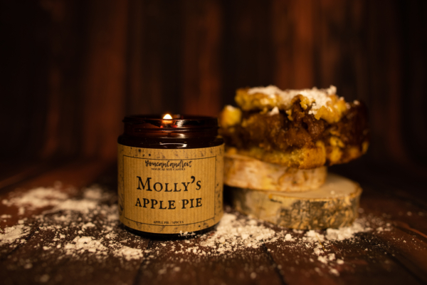 MOLLY'S APPLE PIE